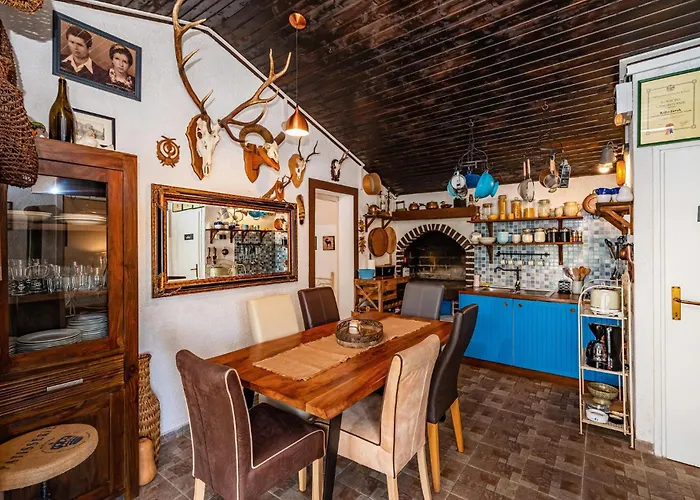 Gorgeous In With Kitchen Tatil Evi *