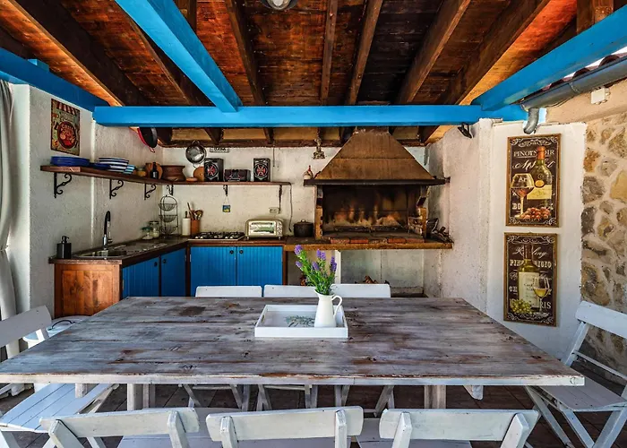 Tatil Evi Gorgeous In With Kitchen