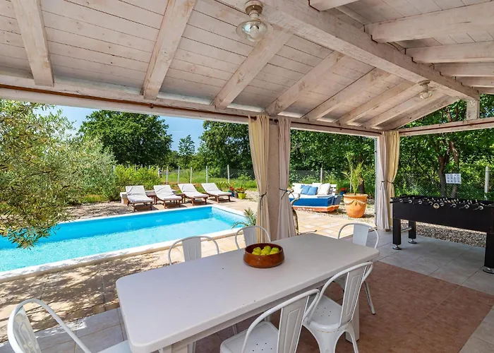 Gorgeous In With Kitchen Posedarje