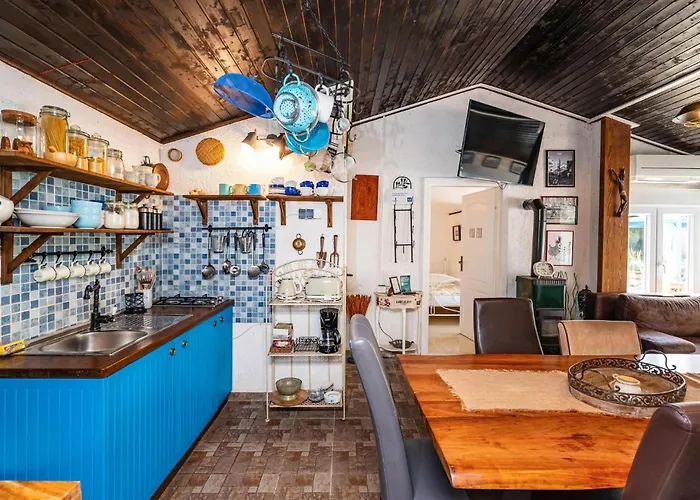 Gorgeous In With Kitchen * Posedarje